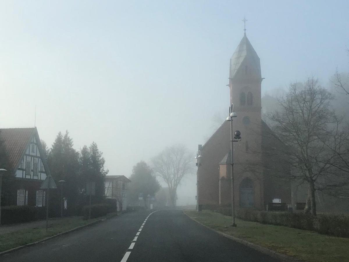 Vila May Juodkrantė Buitenkant foto